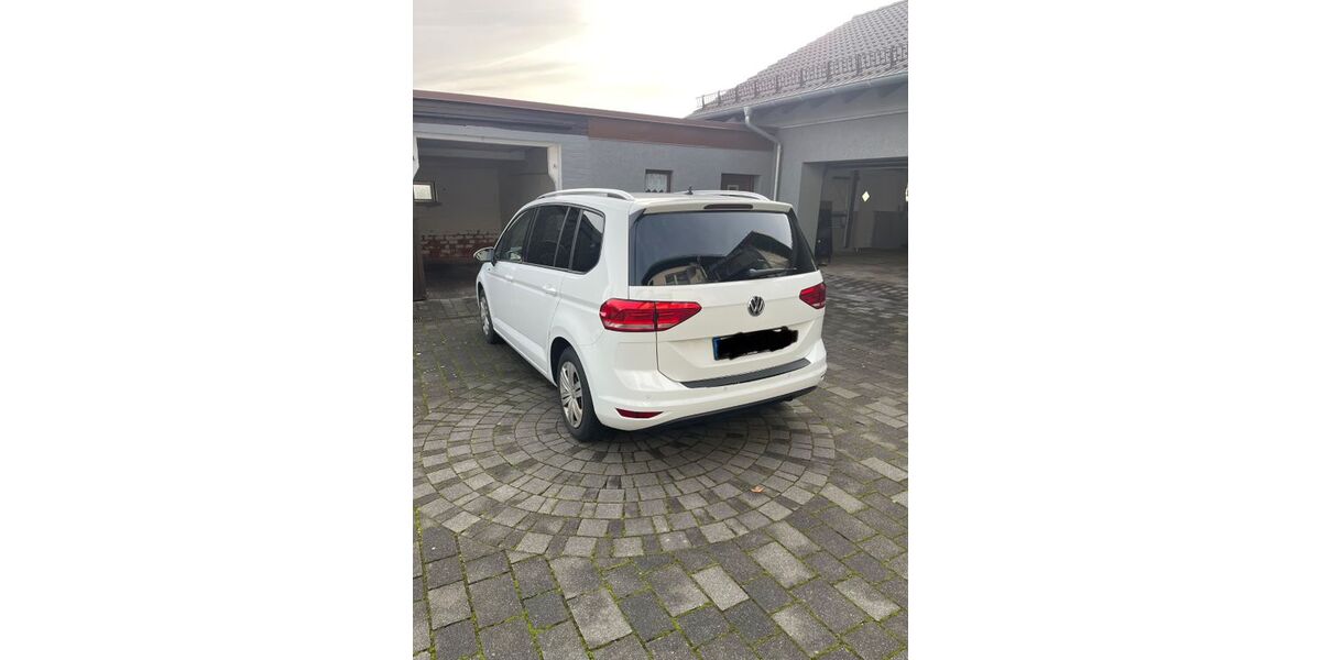 VW Touran 93.400 km 18.600 &euro; Grünberg 35305