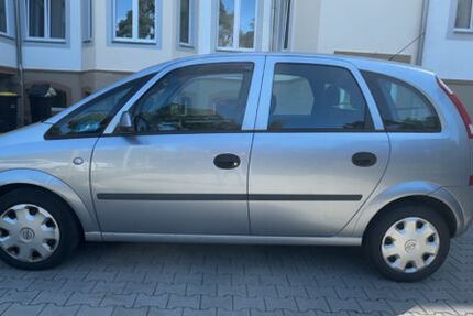 Opel Meriva 116.800 km 2.000 &euro; Bad lippspringe 33175