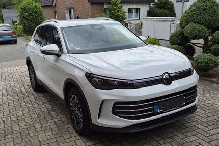 VW Tiguan 23.000 km 32.900 &euro; Georgsmarienhütte 49124