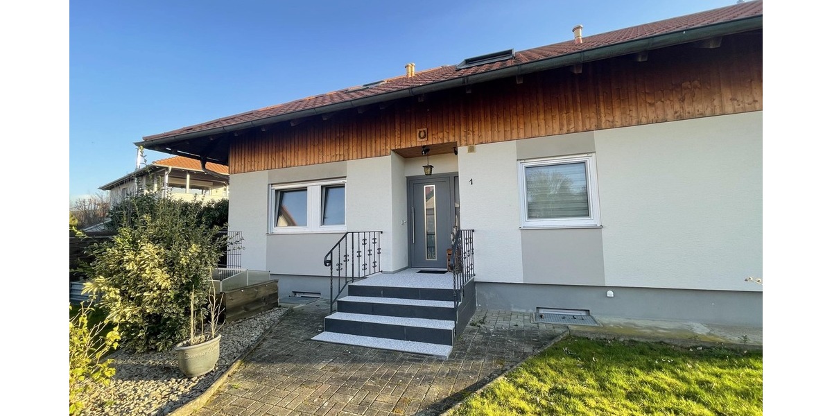 Mehrfamilienhaus, Wohnhaus Neuenburg Steinenstadt - 7 Zimmer, 220 m&sup2;, 730.000&euro; | Angebot:25191290