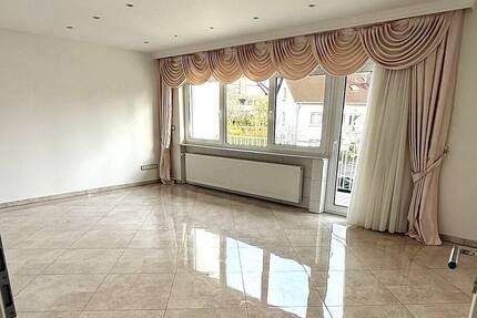 Wohnung Pohlheim Watzenborn-Steinberg - 3 Zimmer, 90 m&sup2;, 1.000&euro; | Angebot:26359799