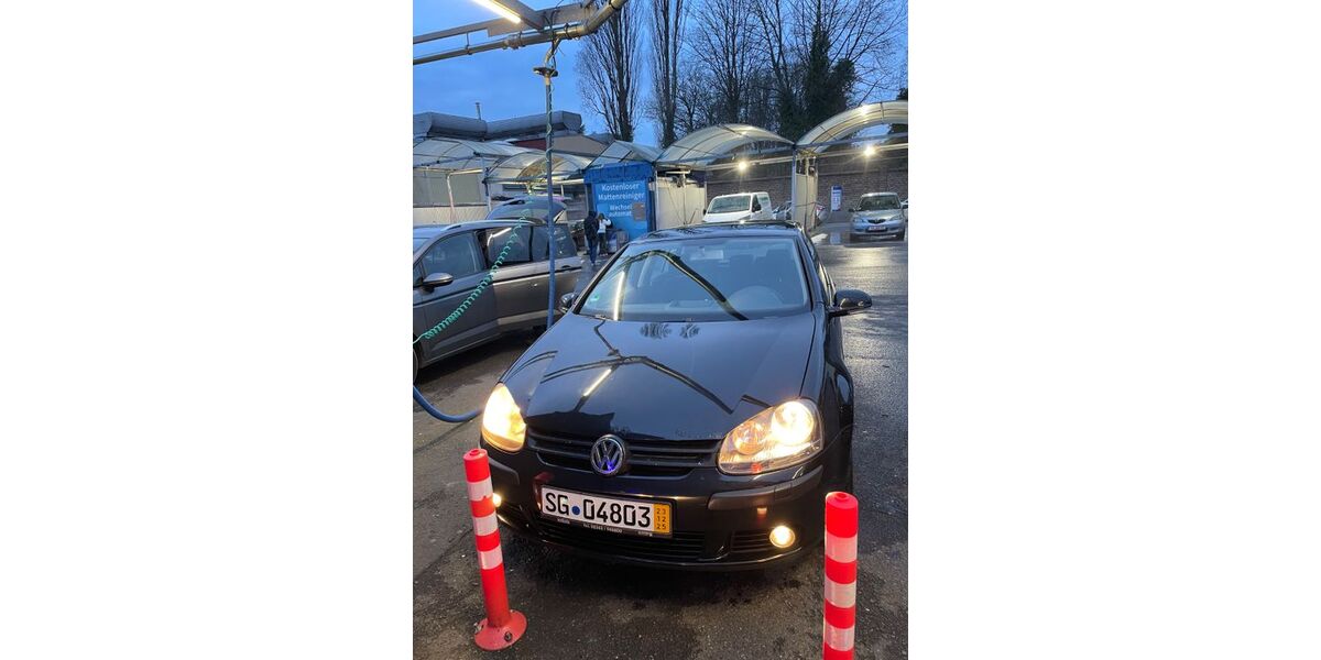 VW Golf 227.810 km 1.850 &euro; Solingen 42651