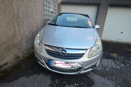 Opel Corsa 30.000 km 750 &euro; Recklinghausen 45661