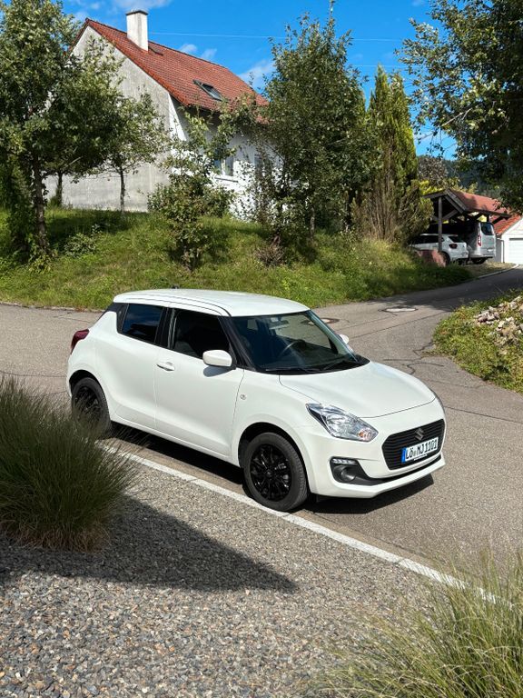 Suzuki Swift 29.400 km 13.999 € Hasel 79686