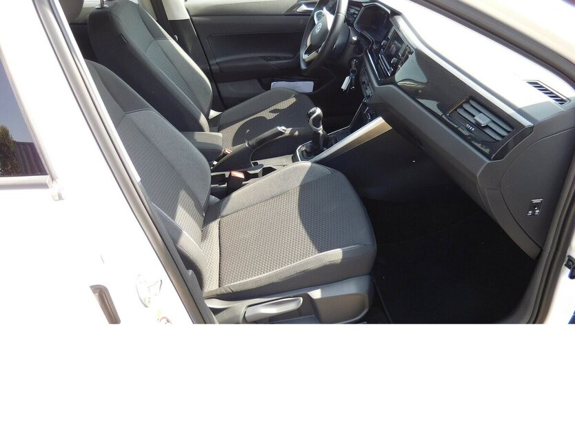 VW Polo 1.0 Life MPI BMT 4Trg Klima Navi LED 11.400 km 15.990 € Vordorf 38533