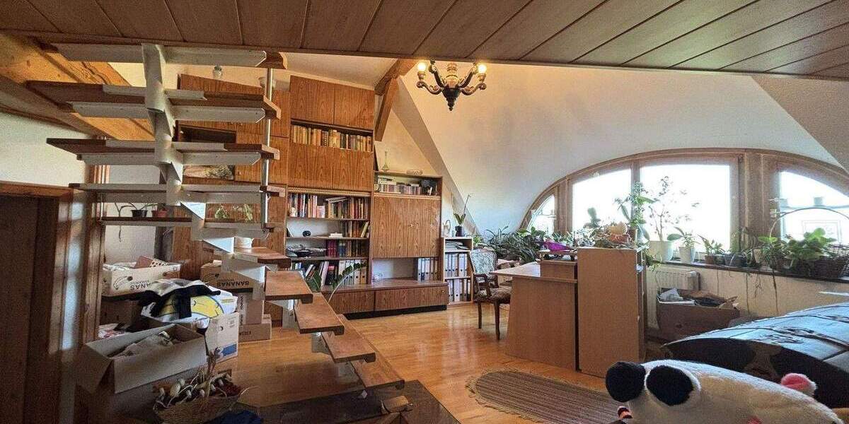 Einfamilienhaus Penzlin Mallin - 9 Zimmer, 500 m&sup2;, 560.000&euro; | Angebot:25755251