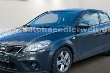 Kia ceed / Ceed 105.215 km 3.899 &euro; Brehna 06796