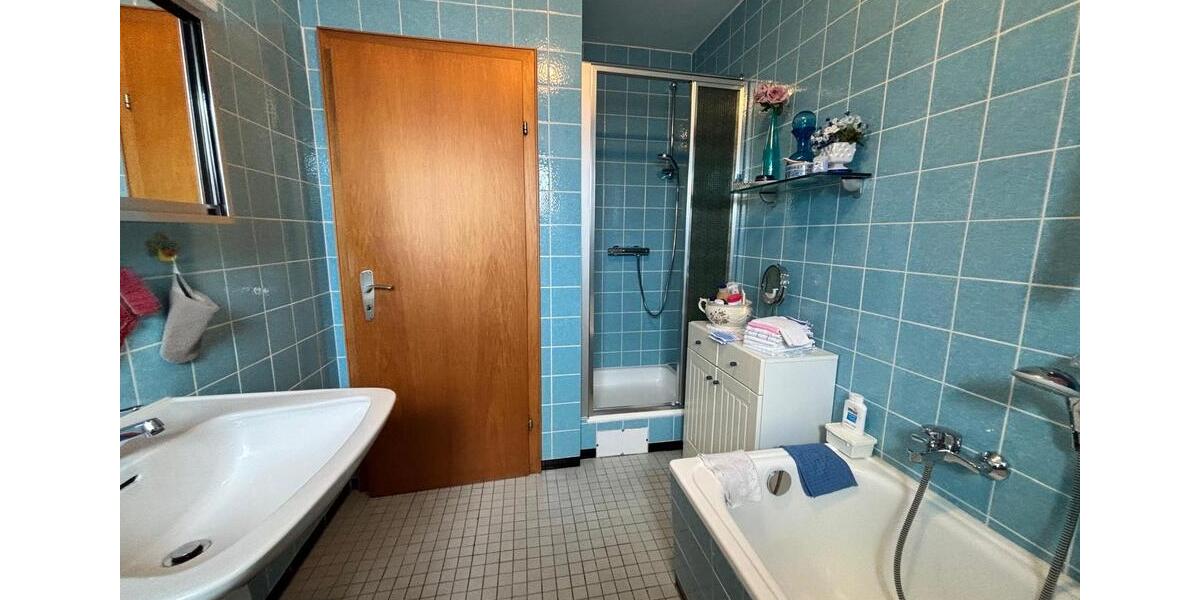 Einfamilienhaus Kastellaun - 10 Zimmer, 340 m&sup2;, 498.000&euro; | Angebot:25280873