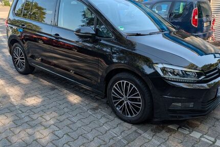 VW Touran 37.000 km 26.499 &euro; Dortmund 44328