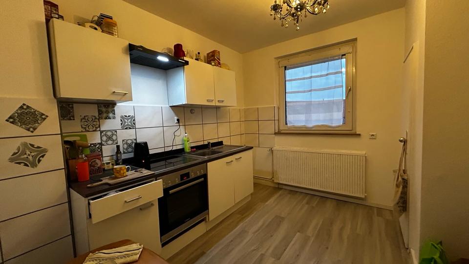 Etagenwohnung Dassel - 3 Zimmer, 73 m&sup2;, 650&euro; | Angebot:25505819