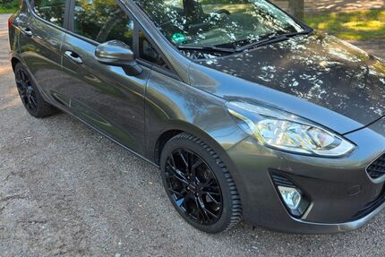 Ford Fiesta 186.200 km 4.800 &euro; Lübeck 23570