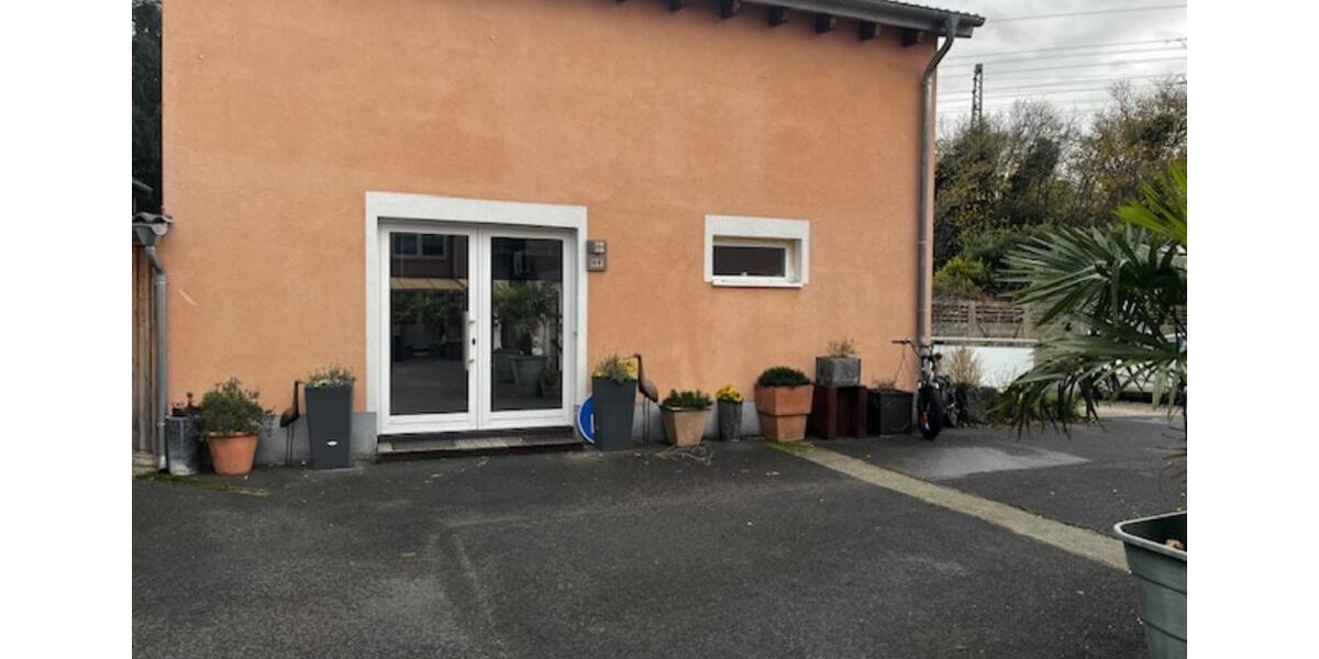 Einfamilienhaus Düsseldorf Stadtbezirk 8 - 2 Zimmer, 65 m&sup2;, 1.200&euro; | Angebot:24871455