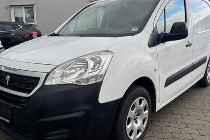 Peugeot Partner 300.546 km 3.900 &euro; Northeim 37154
