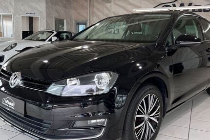 VW Golf 125.000 km 10.700 &euro; Spaichingen 78549