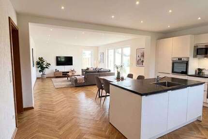 Haus Monheim - 7 Zimmer, 160 m&sup2;, 899.000&euro; | Angebot:27660268
