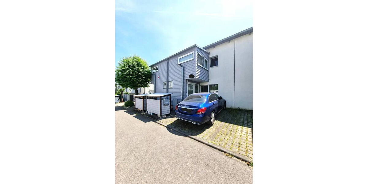 Reihenmittelhaus Stuttgart Feuerbach - 4 Zimmer, 110 m&sup2;, 679.000&euro; | Angebot:26253573