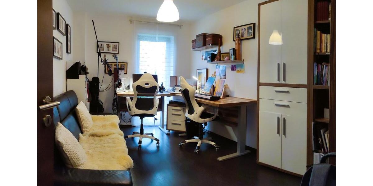 Modernes Wohnen mit Stil & Komfort: Stadtvilla mit Sauna & Garten 7.5 zimmer