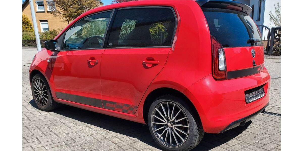 Skoda Citigo 158.000 km 5.300 &euro; Hardt 78739