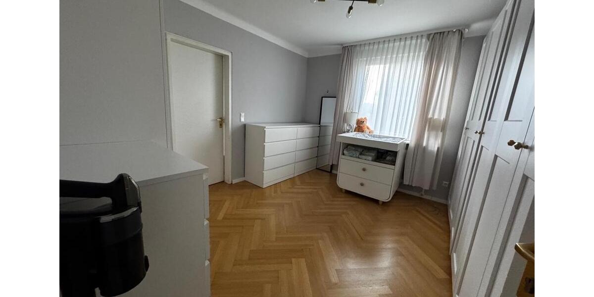 Erdgeschoßwohnung Plochingen - 4 Zimmer, 112 m&sup2;, 339.000&euro; | Angebot:26348473