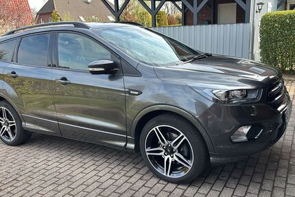 Ford Kuga 95.500 km 15.250 &euro; Wakendorf II 24558