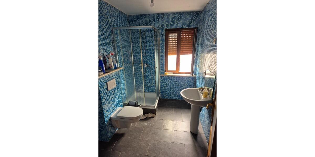 Etagenwohnung Saarbrücken West - 3 Zimmer, 80 m&sup2;, 650&euro; | Angebot:26493820