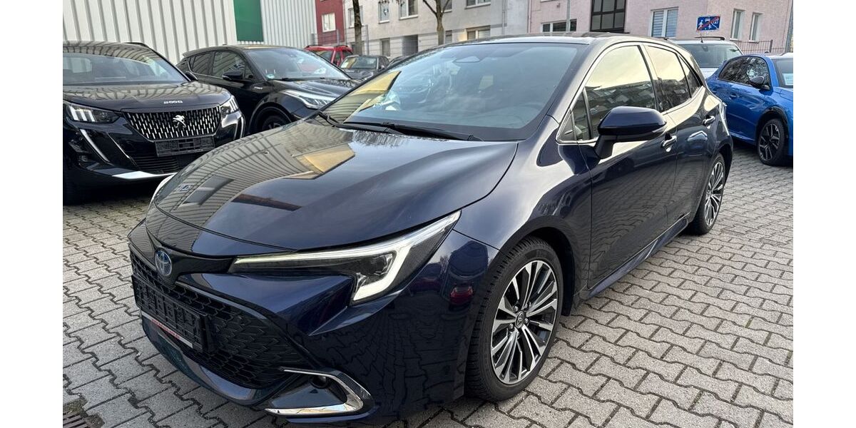 Toyota Corolla 35.988 km 23.490 &euro; Wuppertal 42285