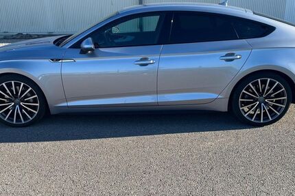 Audi A5 61.000 km 33.100 &euro; Ingolstadt 85057