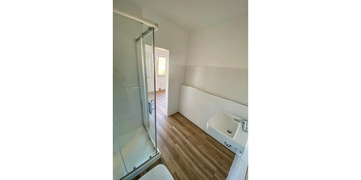 Etagenwohnung Reichshof - 2.5 Zimmer, 62 m&sup2;, 569&euro; | Angebot:25155072