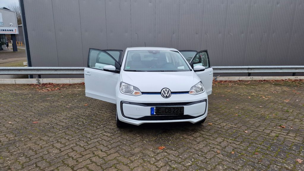 VW e-up! 9.241 km 14.500 &euro; Suderburg 29556