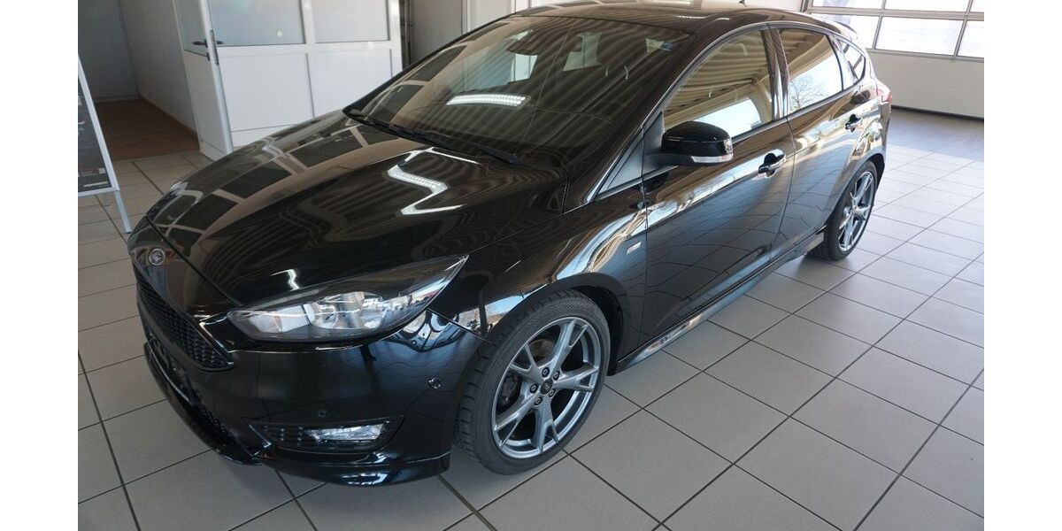 Ford Focus 97.490 km 11.490 &euro; Beeskow 15848
