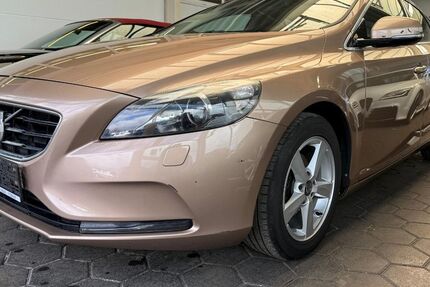 Volvo V40 176.256 km 7.499 &euro; Münzenberg Gambach 35516