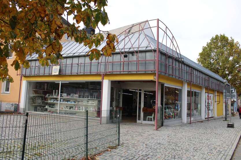 Büro in Hof 999.000 € 1070 m² zimmer