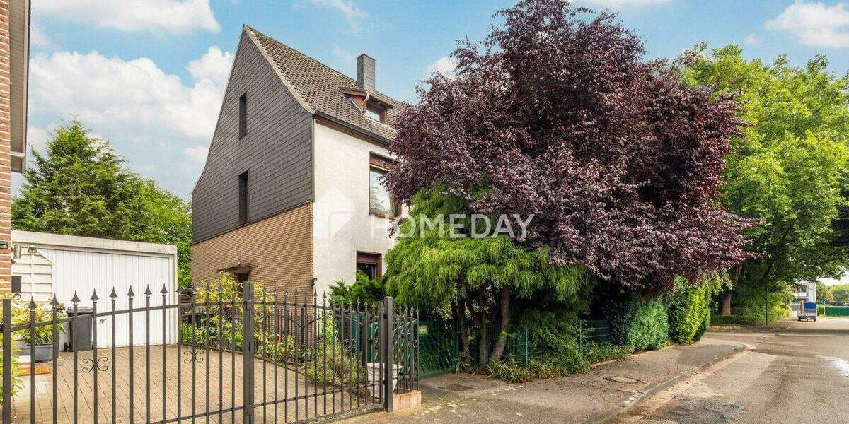 Charmante DG-Wohnung mit Gestaltungsspielraum & Tageslichtbad - ideal für Paare oder kleine Familien 3 zimmer