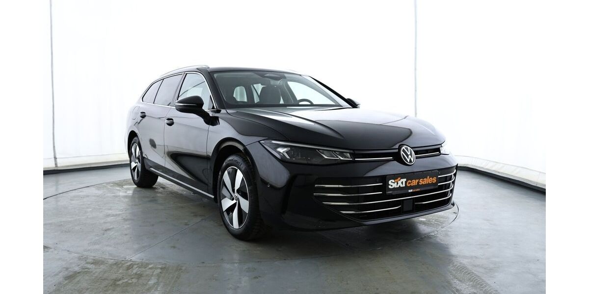 VW Passat 32.728 km 30.880 &euro; Garching 85748