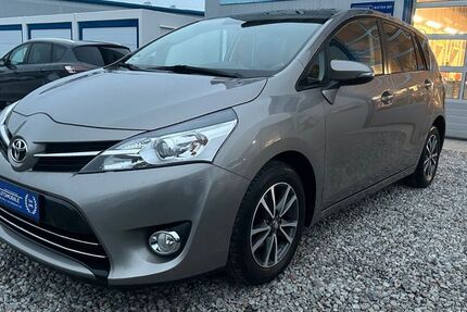 Toyota Verso 95.000 km 9.500 &euro; Alteglofsheim bei Regensburg 93087