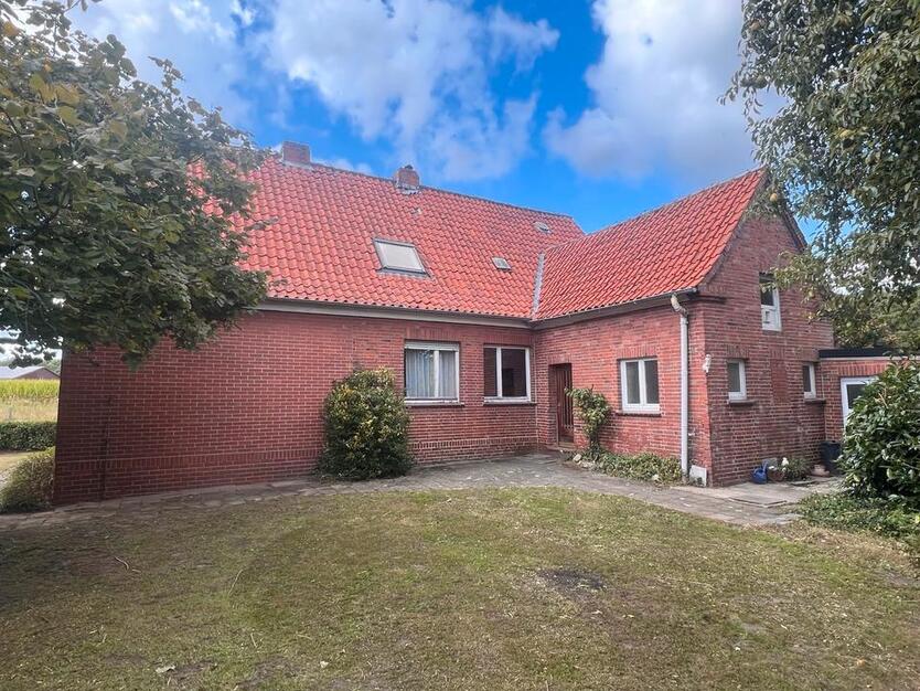 Einfamilienhaus mit Ausbaupotenzial in optimaler Lage