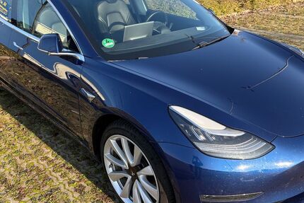 Tesla Model 3 132.000 km 19.500 &euro; Berlin 10365