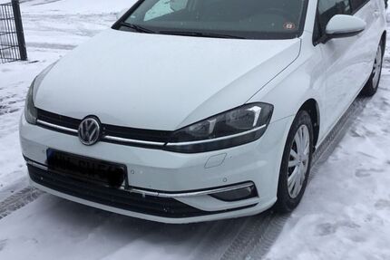 VW Golf 115.000 km 12.400 &euro; Postbauer-Heng 92353