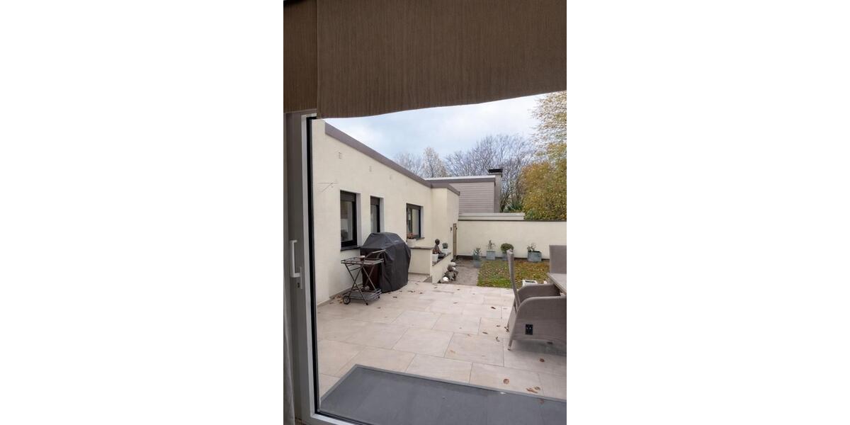 Bungalow Gelsenkirchen Gelsenkirchen-Mitte - 8 Zimmer, 270 m&sup2;, 2.210&euro; | Angebot:26652619