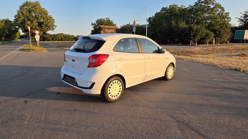 Ford Ka/Ka+ 96.702 km 6.300 &euro; Edenkoben 67480