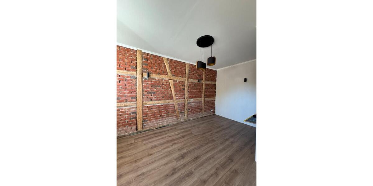 Einfamilienhaus Lübbow - 8 Zimmer, 130 m&sup2;, 244.500&euro; | Angebot:26348782