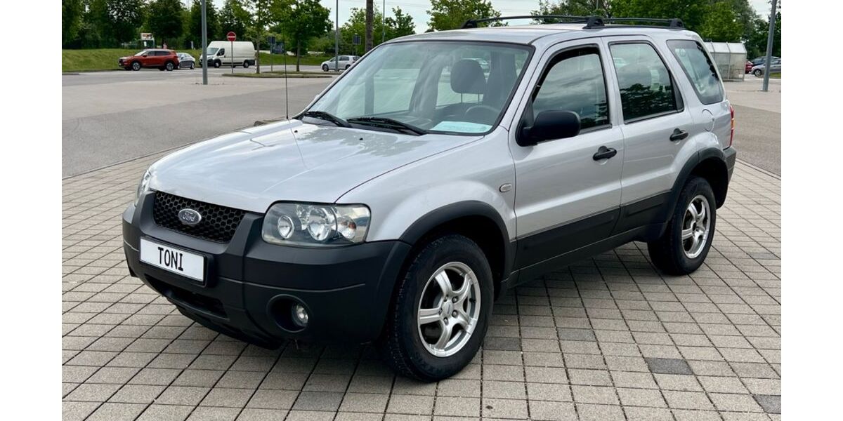 Ford Maverick 133.214 km 3.500 € München 81243