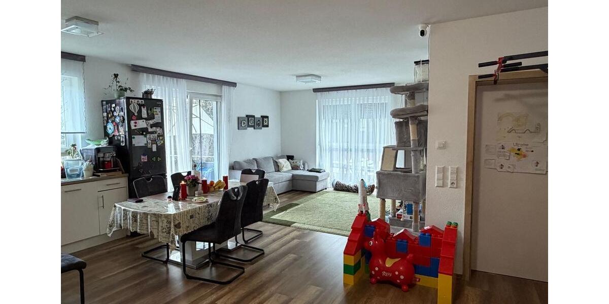 Etagenwohnung Trossingen - 4 Zimmer, 108 m&sup2;, 325.600&euro; | Angebot:26926946