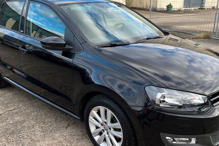 VW Polo 152.000 km 5.999 € Butzbach 35510