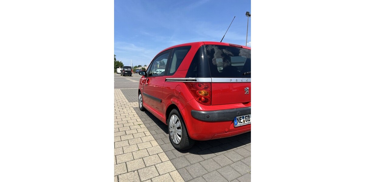 Peugeot 1007 119.000 km 1.499 &euro; Neuss 41460