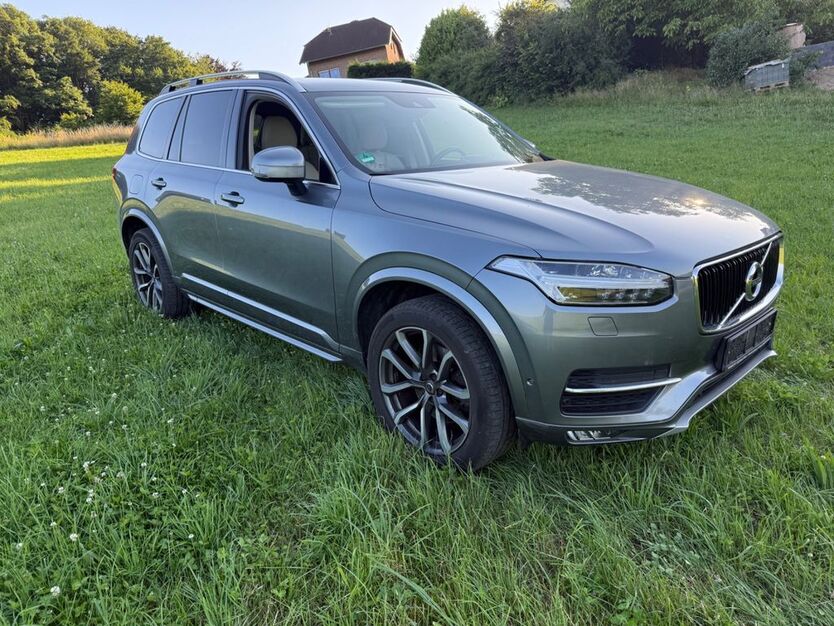 Volvo XC90 199.200 km 24.350 € Windeck 51570