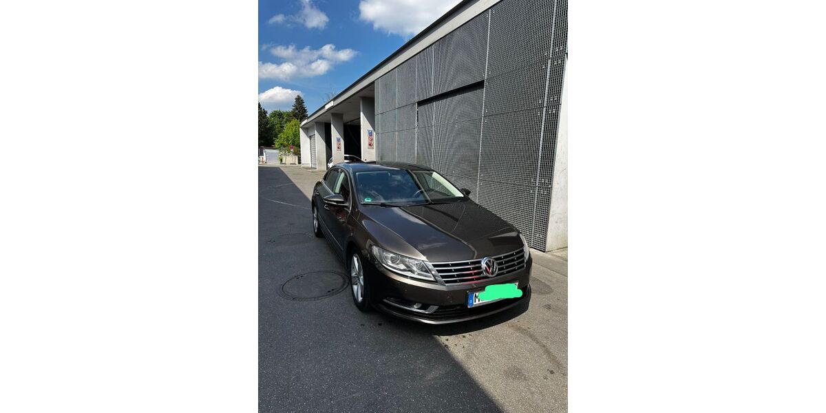 VW CC 217.799 km 9.490 &euro; München 80689