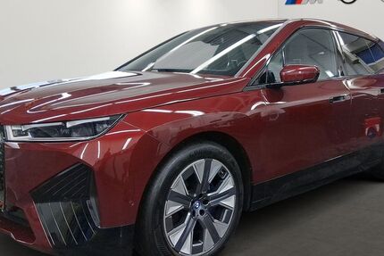 BMW iX 16.564 km 46.470 &euro; München 81827