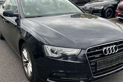 Audi A5 212.366 km 10.990 € Fuerth 90763