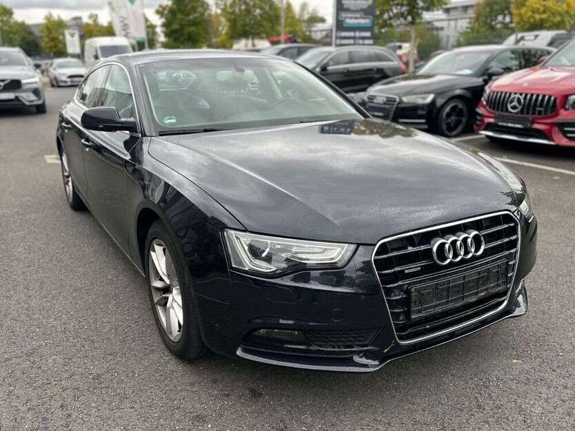 Audi A5 212.366 km 10.990 € Fuerth 90763